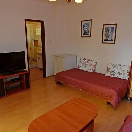 招待所 Arsenio Veli Lošinj