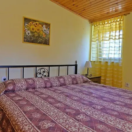 Arsenio 3*